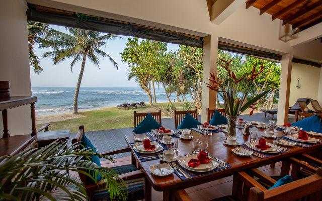 South Point Villa - 3 bedroom Beach Front Villa