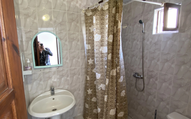 Na Prosvescheniya 152/2 Guest house