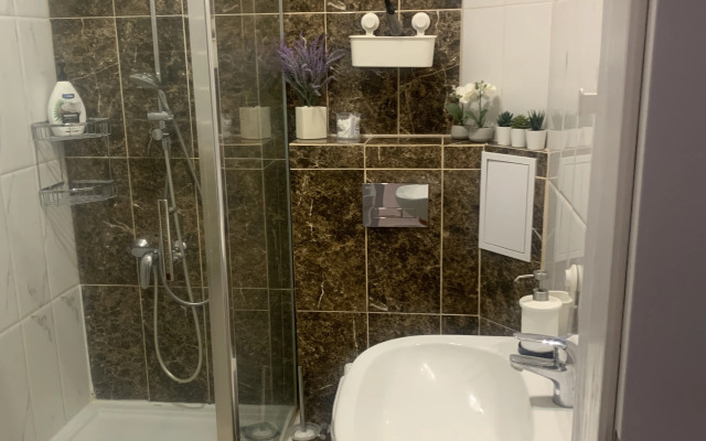 Апартаменты у озера Тихое