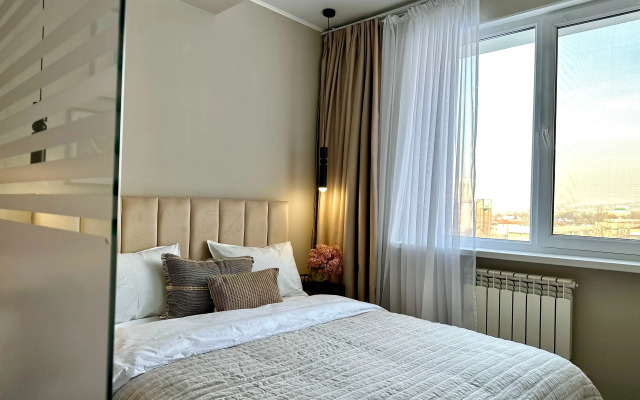 Yarkaya Studiya Mono S Vidom Na Koktobe Apartment