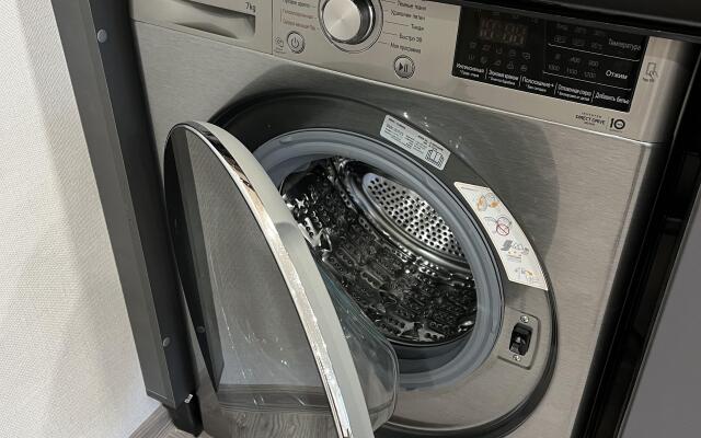 Krasivaya I Uyutnaya V Tsentre Gorod Flat