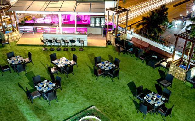 Gokulam Park Sabari OMR Hotel