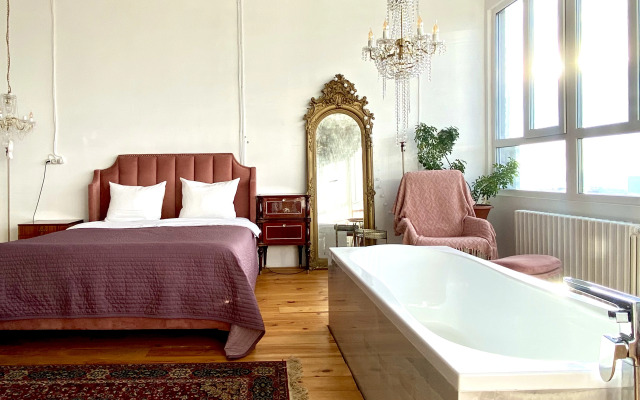 Апартаменты ApartMari Уникальный Люкс с видом на город