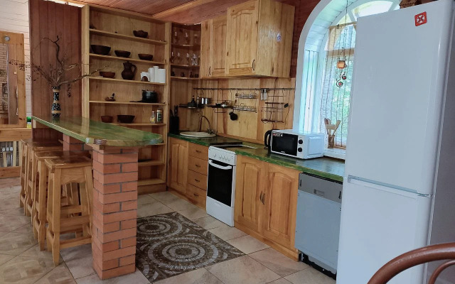 Oreshek Guest House