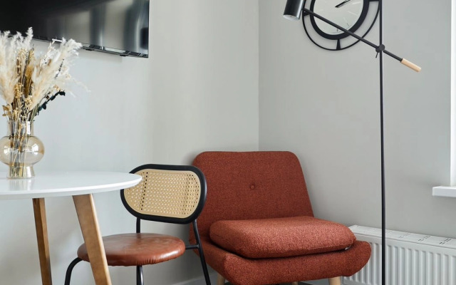 Myhomeyourhome Na Bulvare Golovnina 4 Apartment