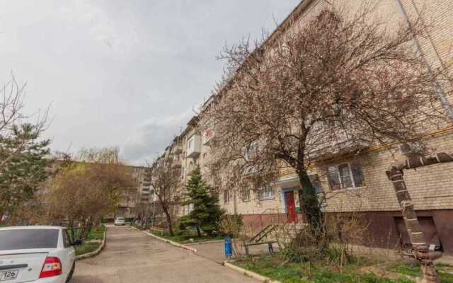 Na Stavropolskoy Apartments