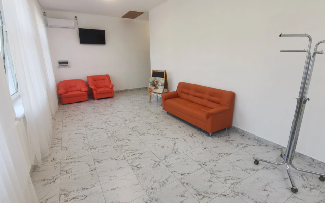 Dom U Morya Guest house