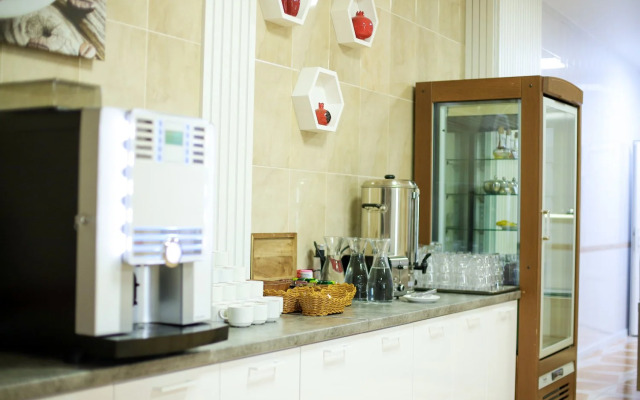 Sofiya Hotel