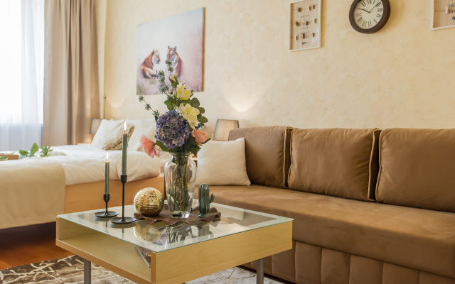 GM s Vidom na Zoopark i Moscow city Apartments