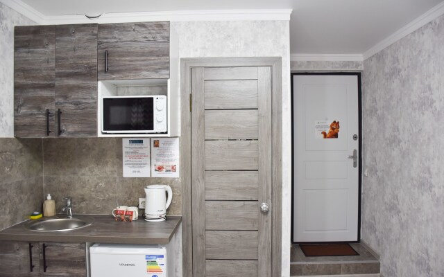 YourHouse na Ulitse Si Sinkhaya Apartamenty