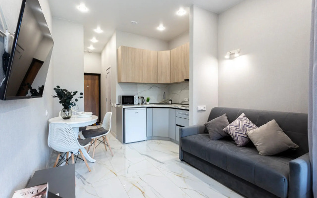 S Balkonom Vozle Morya Alleya 254 Flat