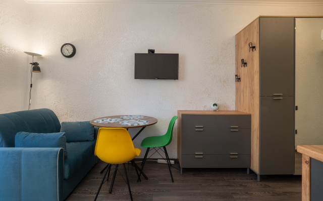 U Morya S Basseinom v Zhk Solnechnij apt25 Apartment