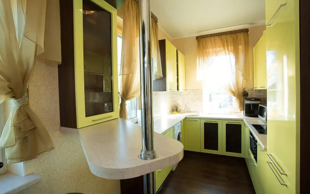 Na Poberezhye Private house