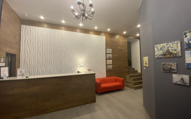 812 Hotel
