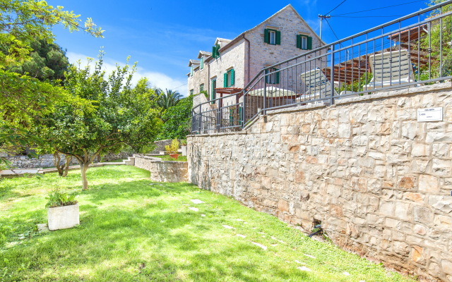 Вилла Traditional Bonaca Sumartin Brac Island