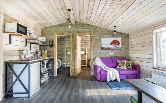 Частный дом с 2-мя спальнями и кухней-гостиной