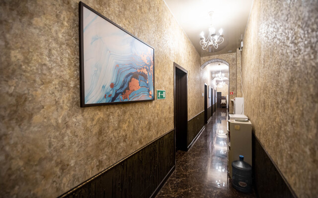 Buta 1 Hotel