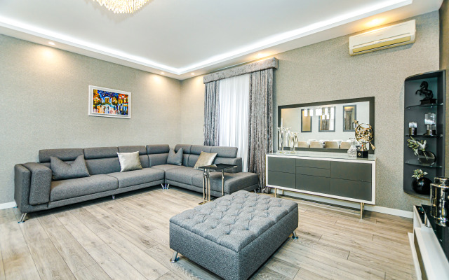 Апартаменты Luxury Apartment on Baku in Nizami street