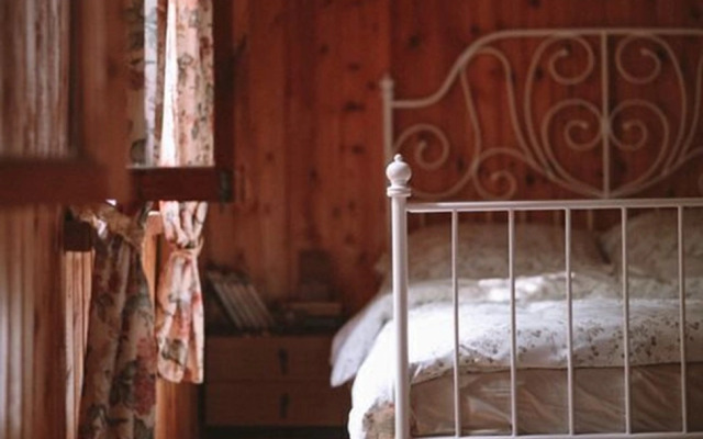 Частный дом четырехкомнатная дача, 95 м²