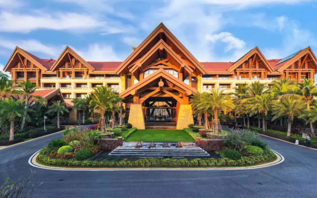 Отель La Fountain Hotel & Resort Sanya