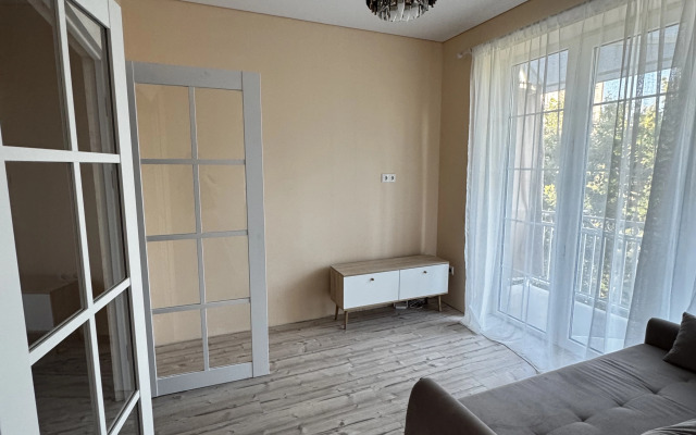 Uyutnaya Kvartira, Flat