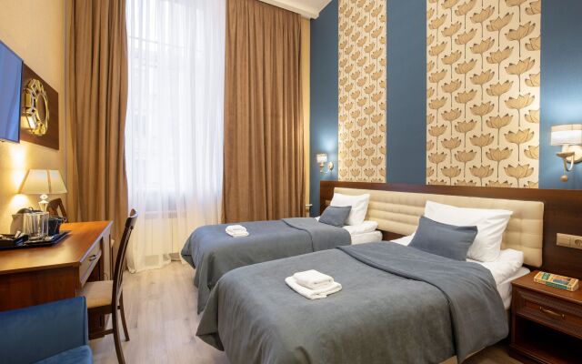 Neo Classic hotel