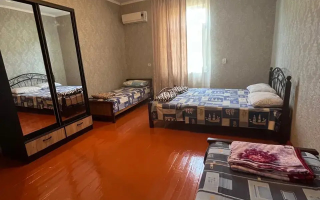 Mimoza Guest House