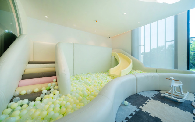 The Title Legendary BangTao Beach 408 Apartments