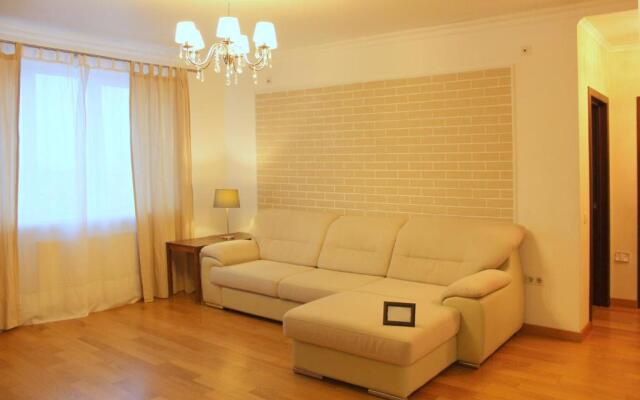 Na Ulitse Bagrationa Apartments