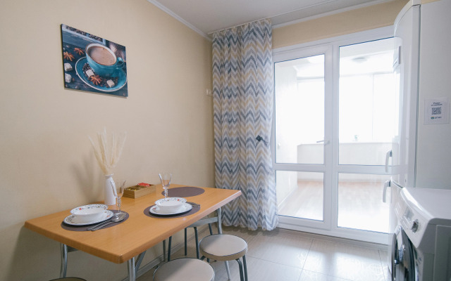 Апартаменты Большая двухкомнатная квартира напротив ДВГУПС