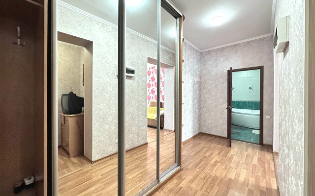 Квартира трехкомнатная в центре на Весенней