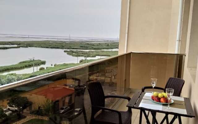 Zolotye Peski Yevpatoriya Apartments
