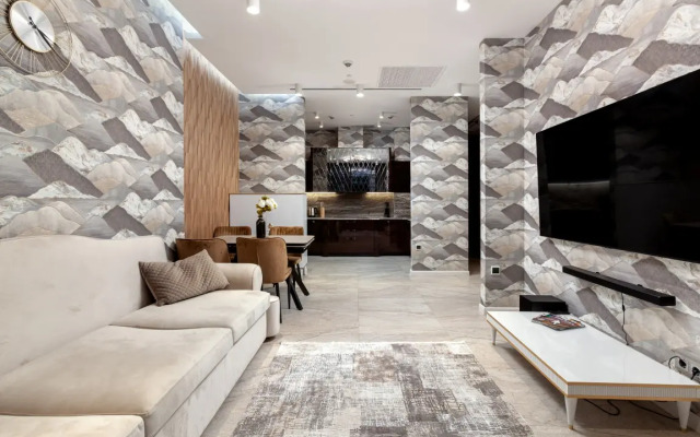 Трехкомнатный апартамент на 40 этаже