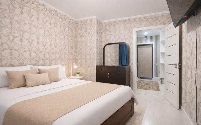 Апартаменты  с 2-мя кроватями и одноместный диван в центре Астаны