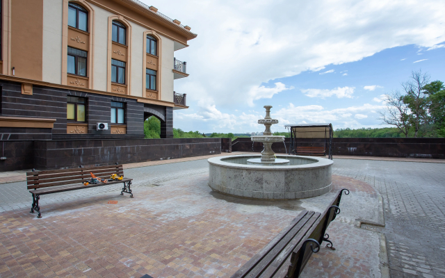 v TSentre Ampir Apartments
