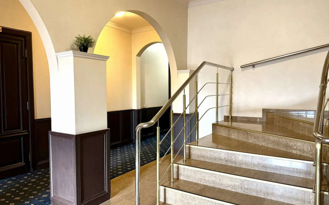 Bridge  Hotel