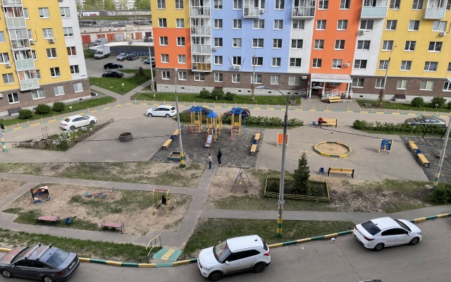 Na Narodnoy 52 Flat