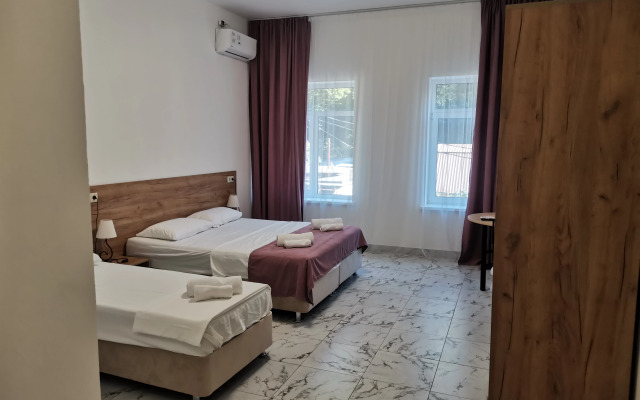 Dom U Morya Guest house