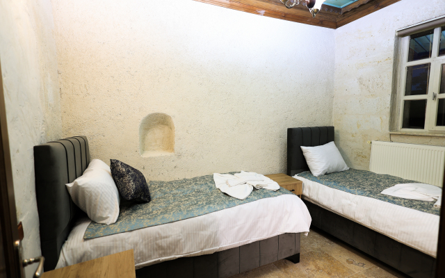 Pacha Cave hotel
