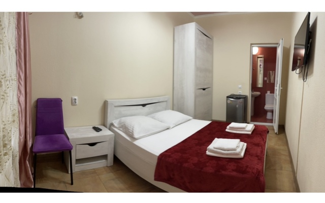 Zamok na Zhemchuzhnoy Guest House