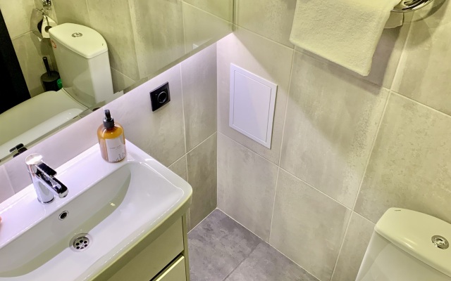 Fox Homes Studio Apartment with Panoramic View of the Northern Dam