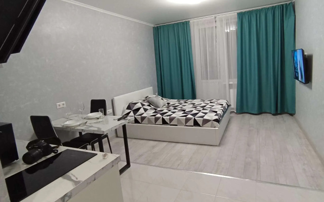 Na Vysotnoy ulitse 9 Flat