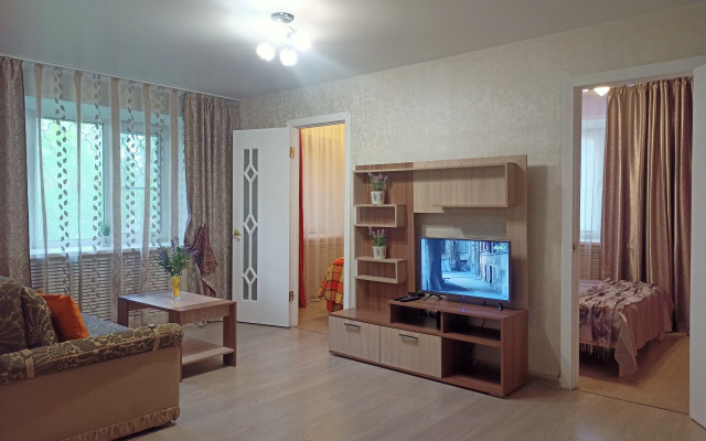 Na Oktyabrya 47a Apartments