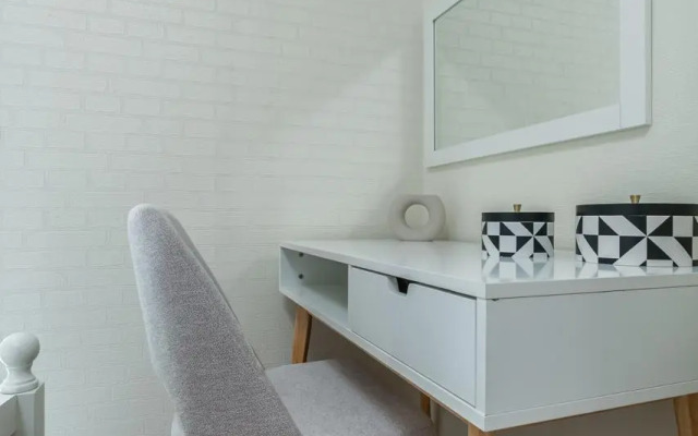 Vsego lish 350 Metrov ot Morya Apartments