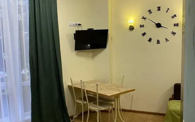 Апартаменты Еврoдвушкa нa 1-oй беpеговой линии