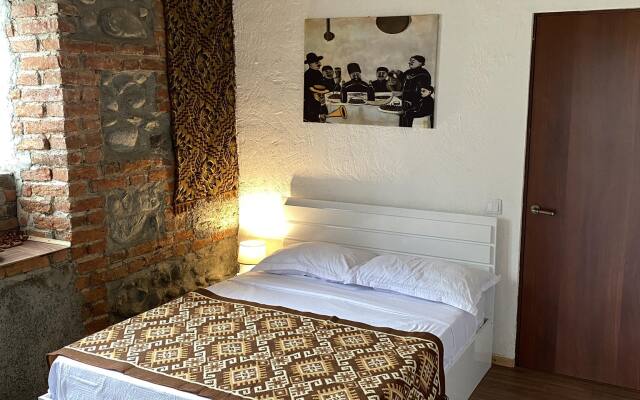 V Lagodekhi Guest House