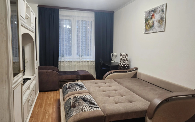 Uyutnaya Dvukhkomnatnaya Flat