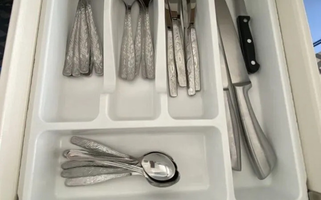 Na Deputatskoy 10 Flat