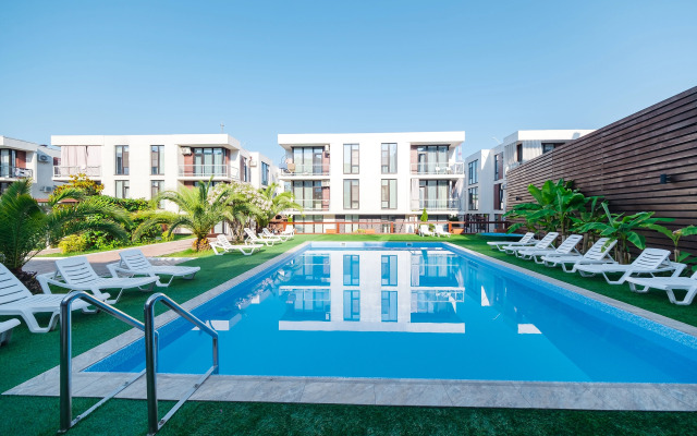 Green Palace 4 S Podogrevaemym Basseynom Krugly God Apartment