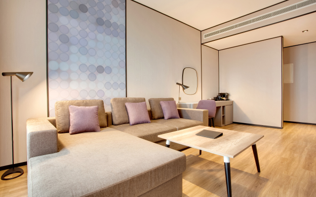 Lemon Tree Hotel Jumeirah Dubai